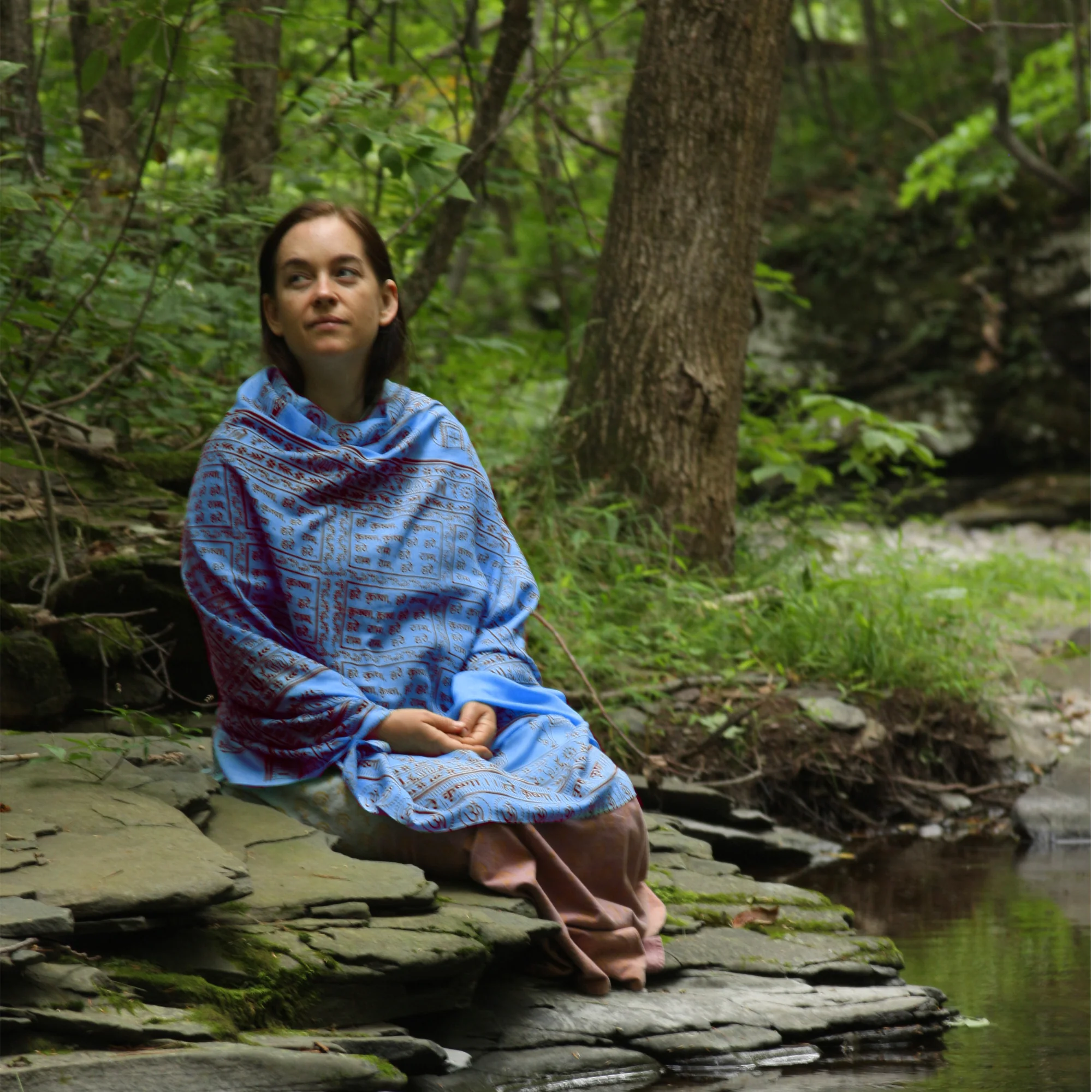 Meditation Yoga Prayer Shawl - Maha Mantra - Denim Blue Large - Image 4