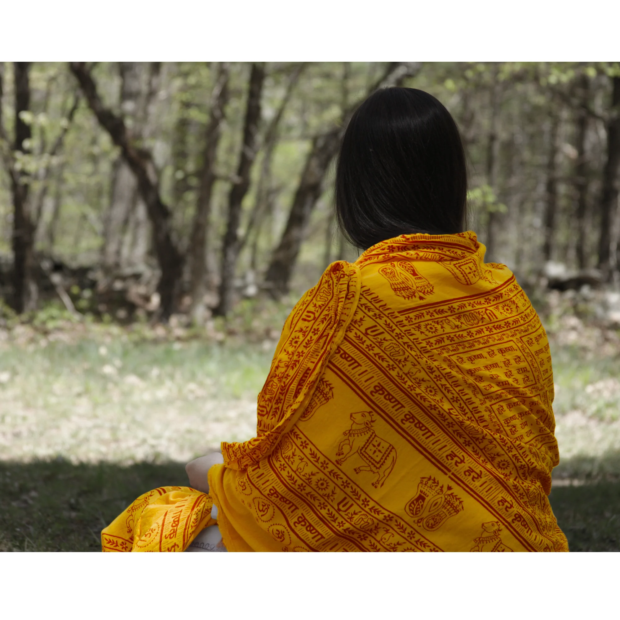 Meditation Yoga Prayer Shawl - Maha Mantra - Yellow Large - Image 3