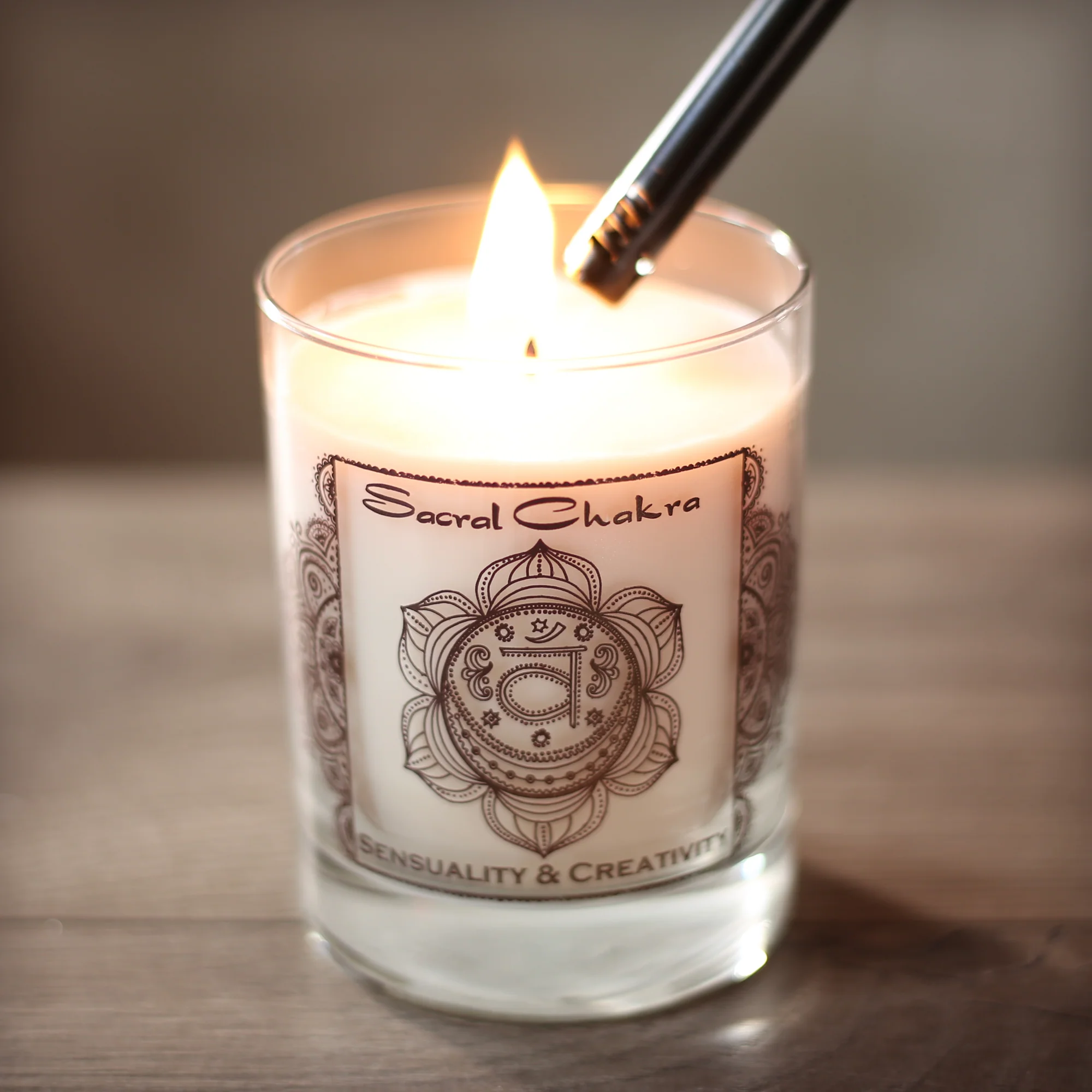 Sacral Chakra Svadhishthana | Soy Candle for Chakra Meditation Scented with Essential Oils |Vanilla | Sensuality and Creativity - 10.5oz - Image 3