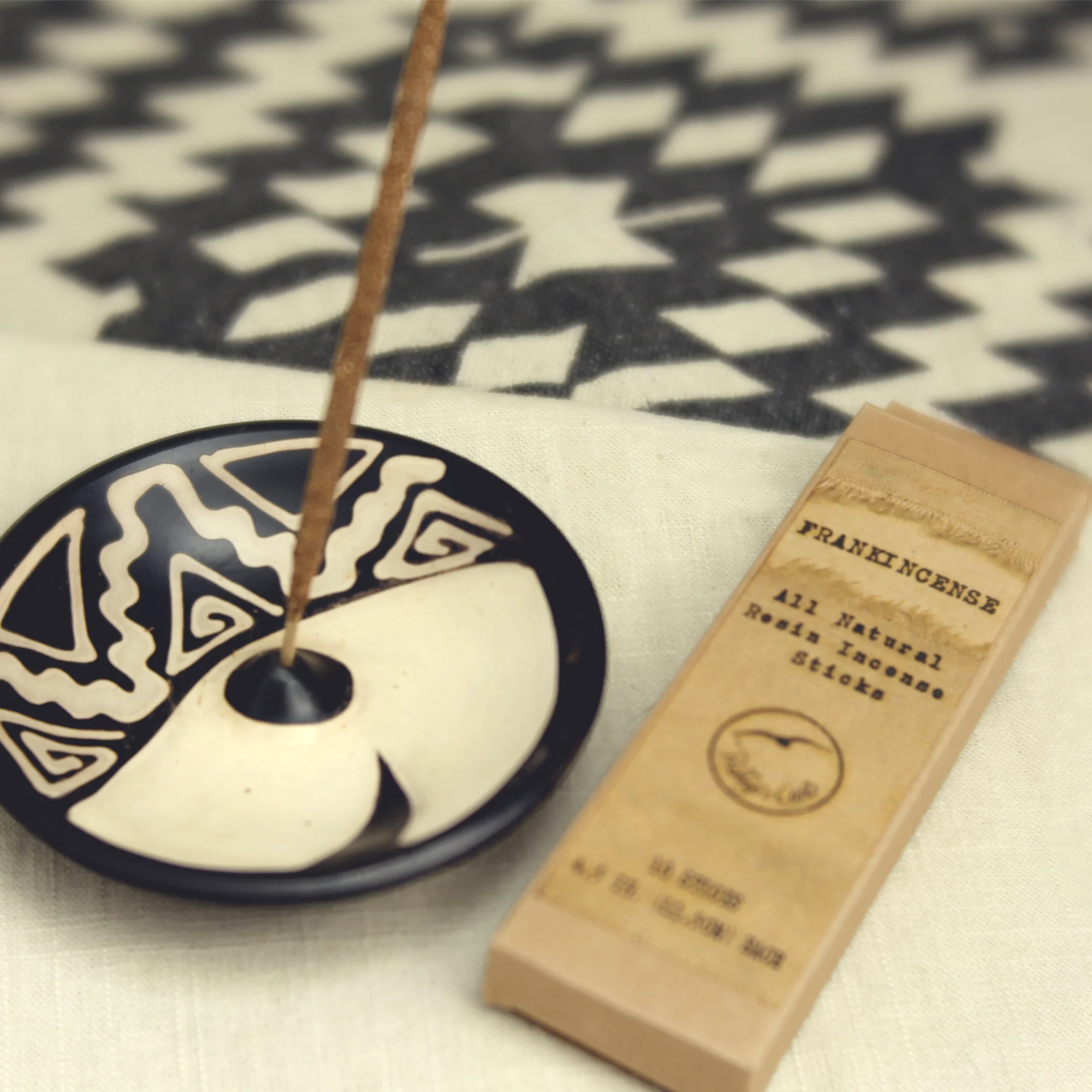 Smudging Incense - Frankincense - Natural Resin Incense sticks - Image 4